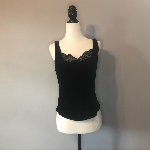 Lace Trimmed Corset Top - Picture 5 of 5